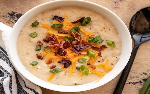 potato soup serving