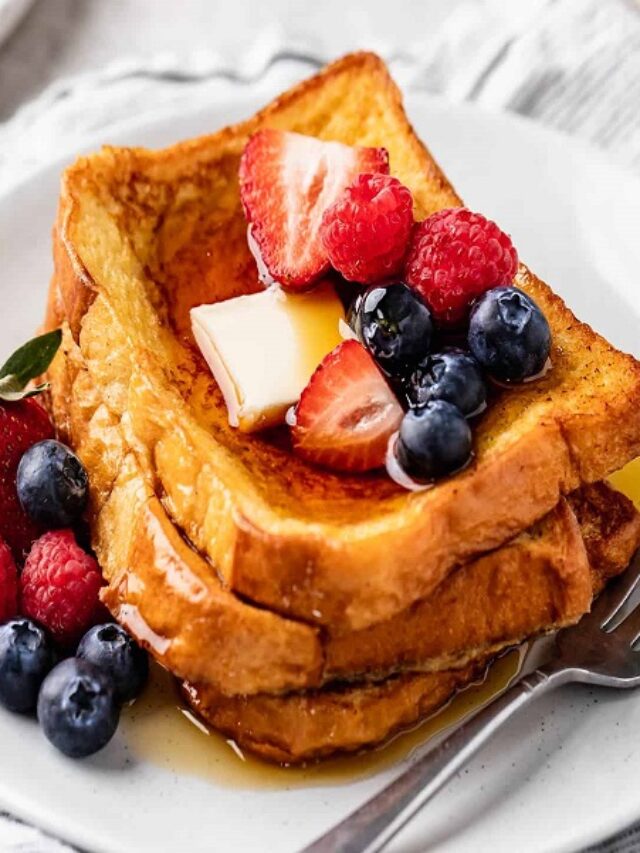 cinnamon French Toast serving