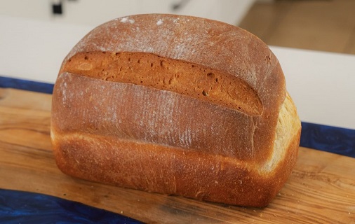 protein-bread-baking